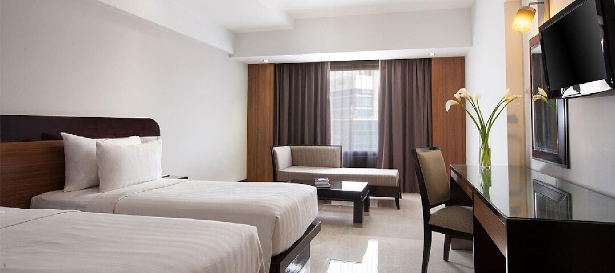 Hotel Santika Premiere Semarang Extérieur photo
